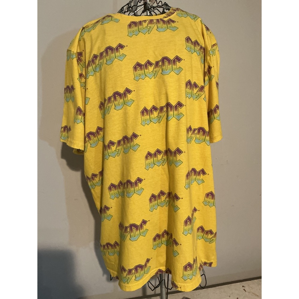 AC/DC All Over Print T-Shirt Mens XL Yellow Rainbow Logo Band Tee Short Sleeve